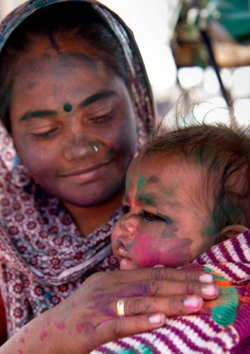 holi festival 20 20140513 1147234023