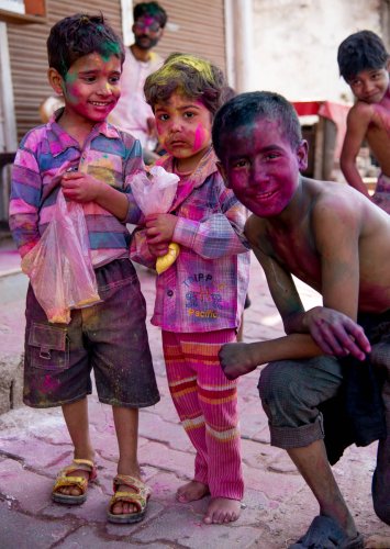 holi festival 8 20140513 1976988719